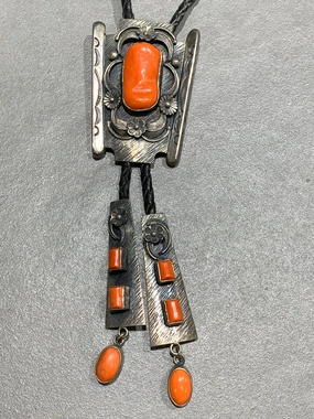 Gary G Johnson Navajo Natural Mediterranean Coral S terling Silver Bolo Graceful Glow