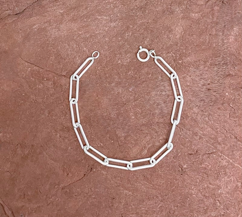 Luxury Night Refined Detailing Sterling Silver Paper Clip Bracelet