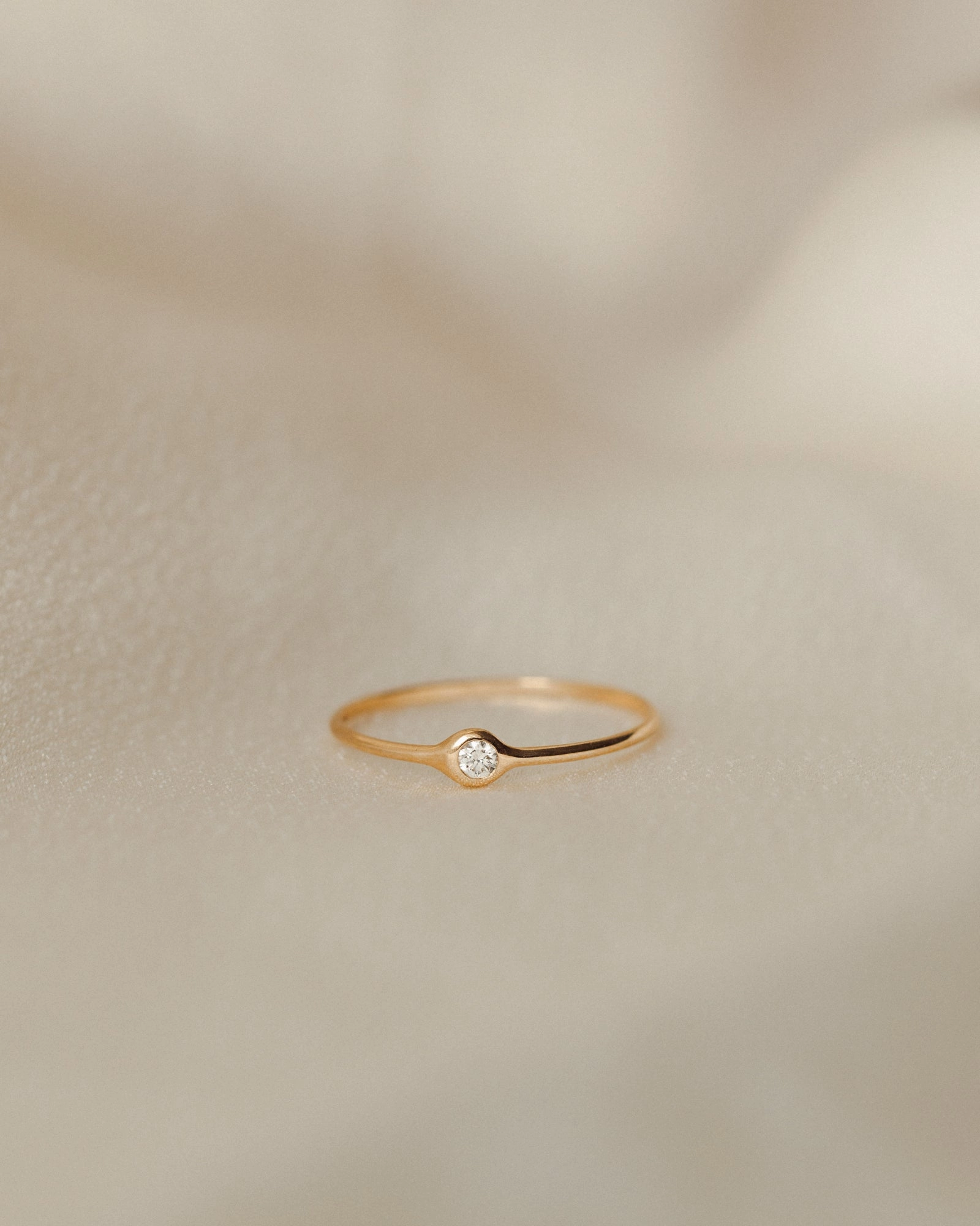 Gaia Diamond Solitaire Ring Dreamy Look