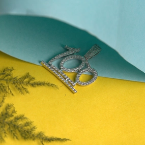 Luxury Touch Hundred lives pendant