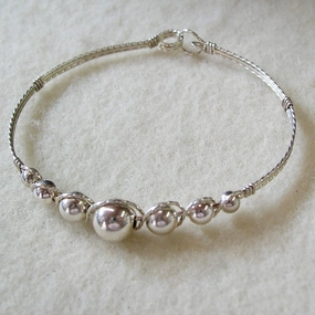 Graduated Sterling Silver Beads Wire Wrapped Bracelet Hypoallergenic choice Perpetual View