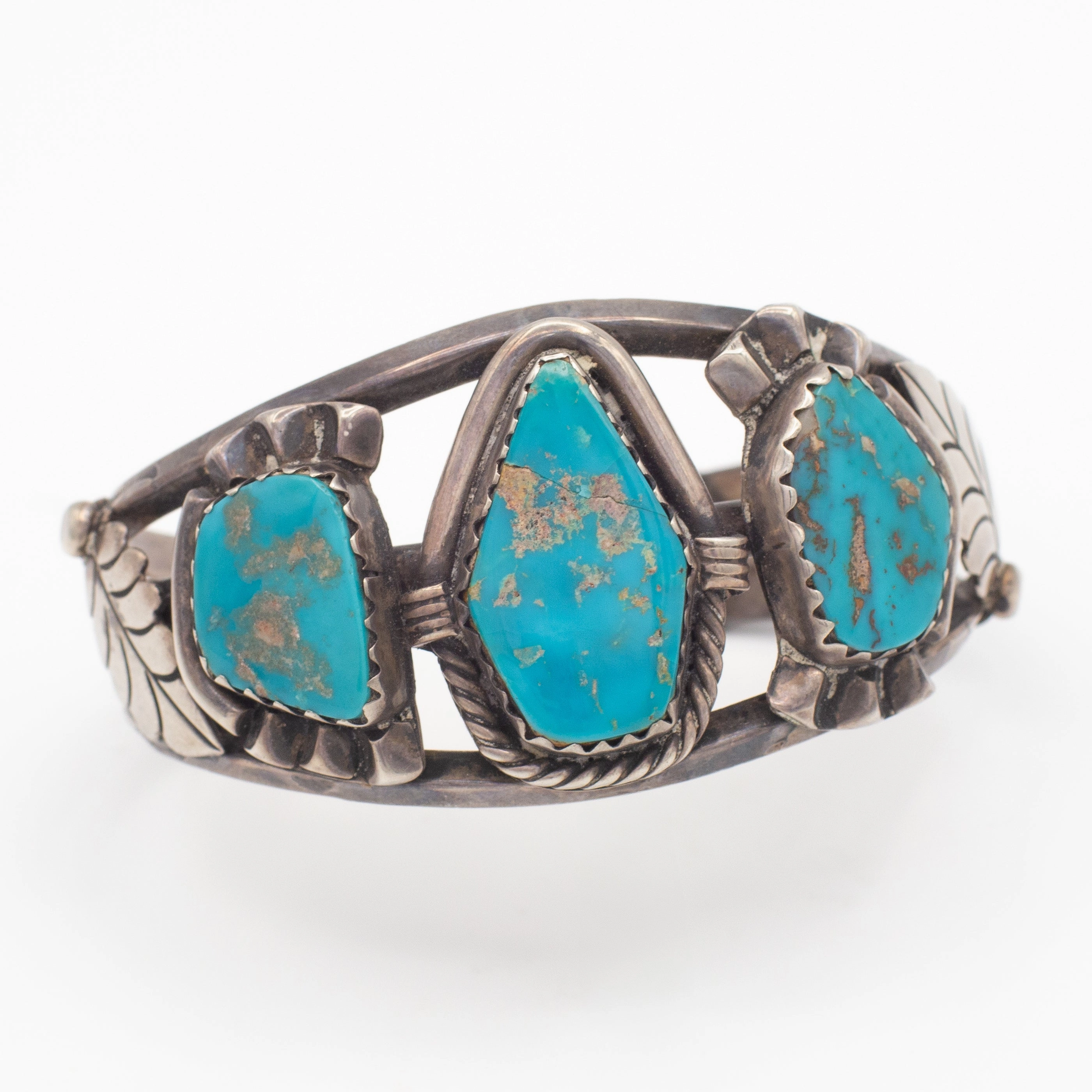 Bold Detail Gentle Accent Handmade Sterling Silver Turquoise Cuff Bracelet (Hallmark Unknown)