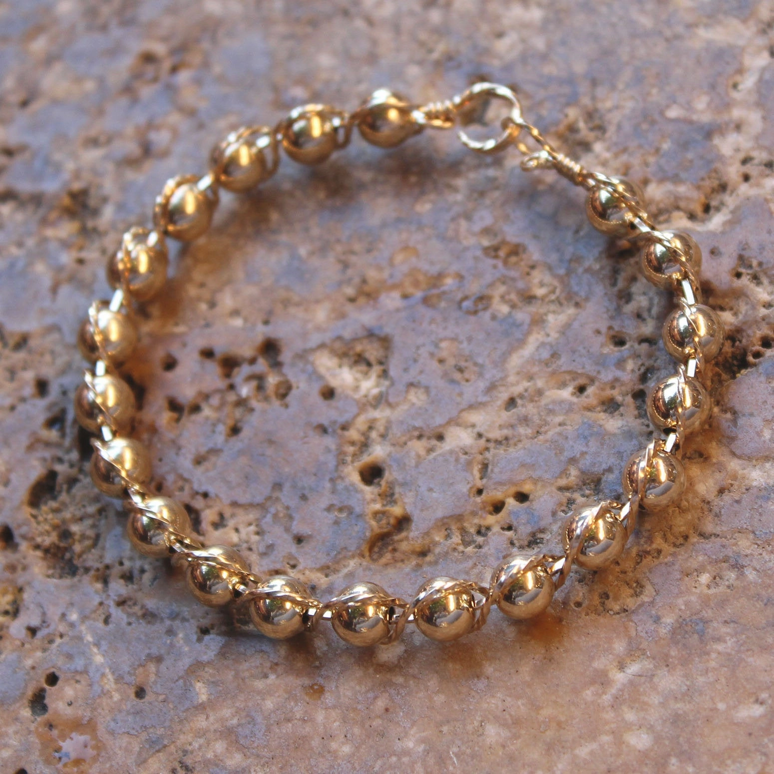 14kt Gold Filled Beads 14kt Gold Filled Outline Twist Wire Bracelet Advantageous Situation Retro But New