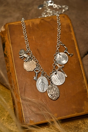 Charming Necklace 309 Elegant Event