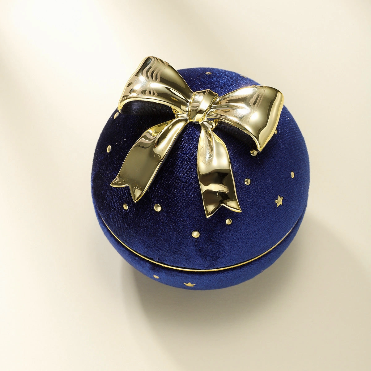 Magnificent Adornment Trend Focus "Gift From The Stars" Necklace Gift Box