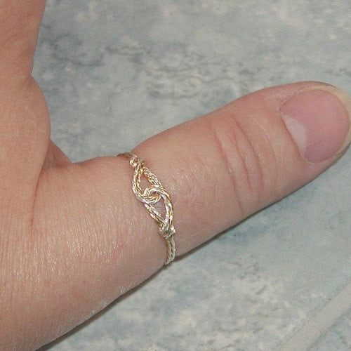 Trendy Accessory Timeless Design Infinity Design Gold & Silver Two Tone Twist Wire Thumb Ring