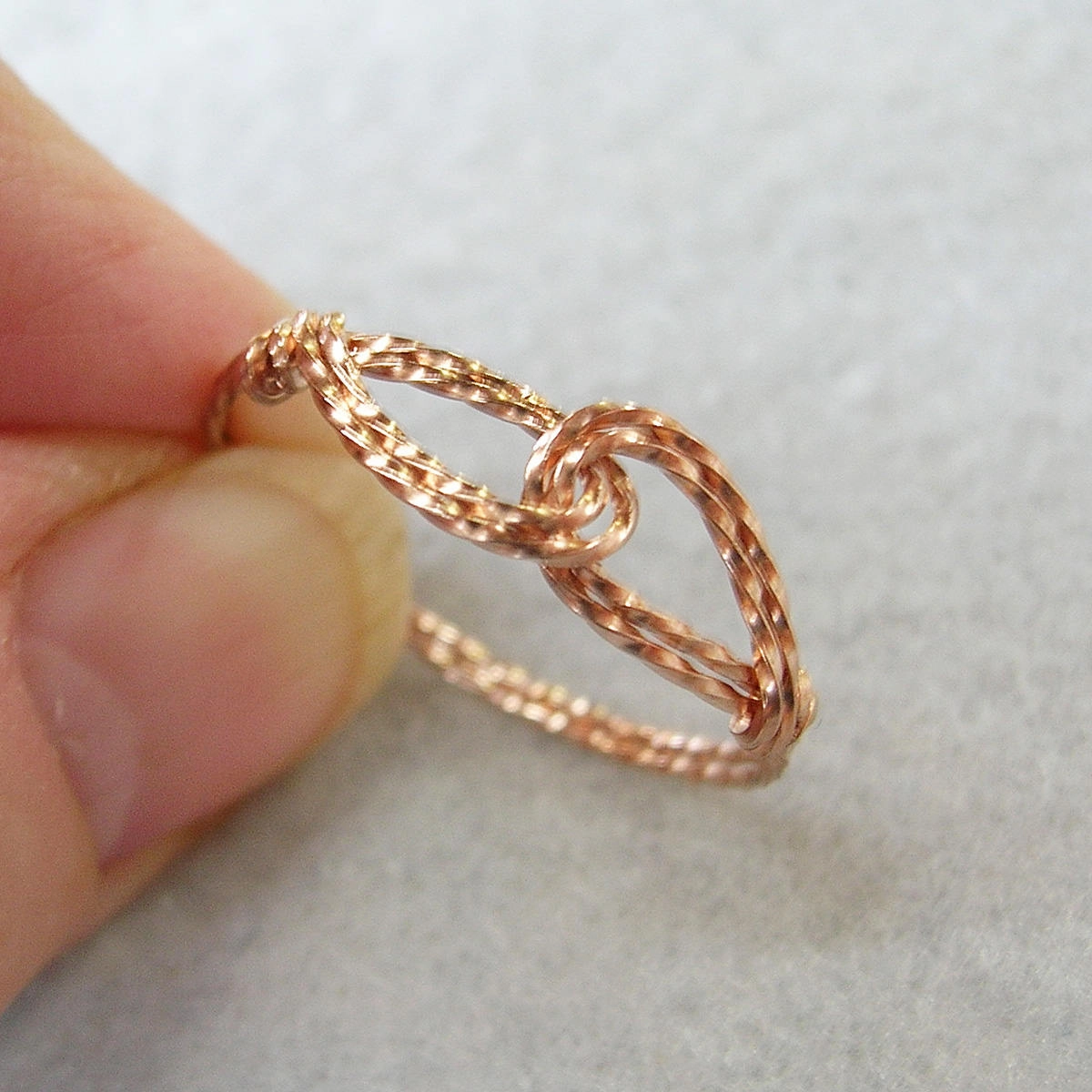 Vintage Emblem Lightweight Object Infinity Design Rose Gold Filled Twist Wire Thumb Ring