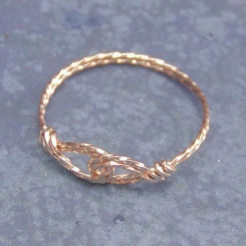 Luxury Embellishment Infinity Design Yellow Gold Filled Twist Wire Thumb Ring