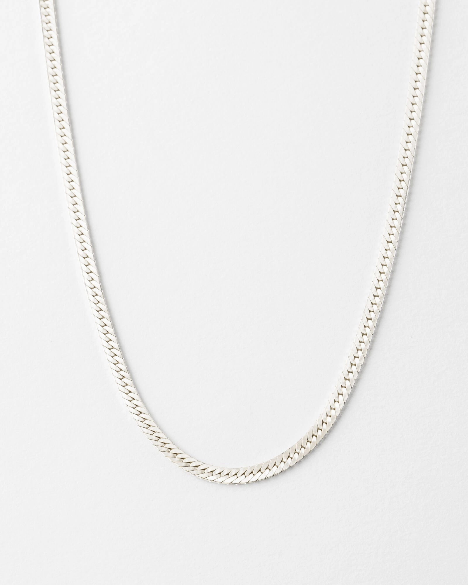 Innoko Chain Simple Elegance Contemporary Glow