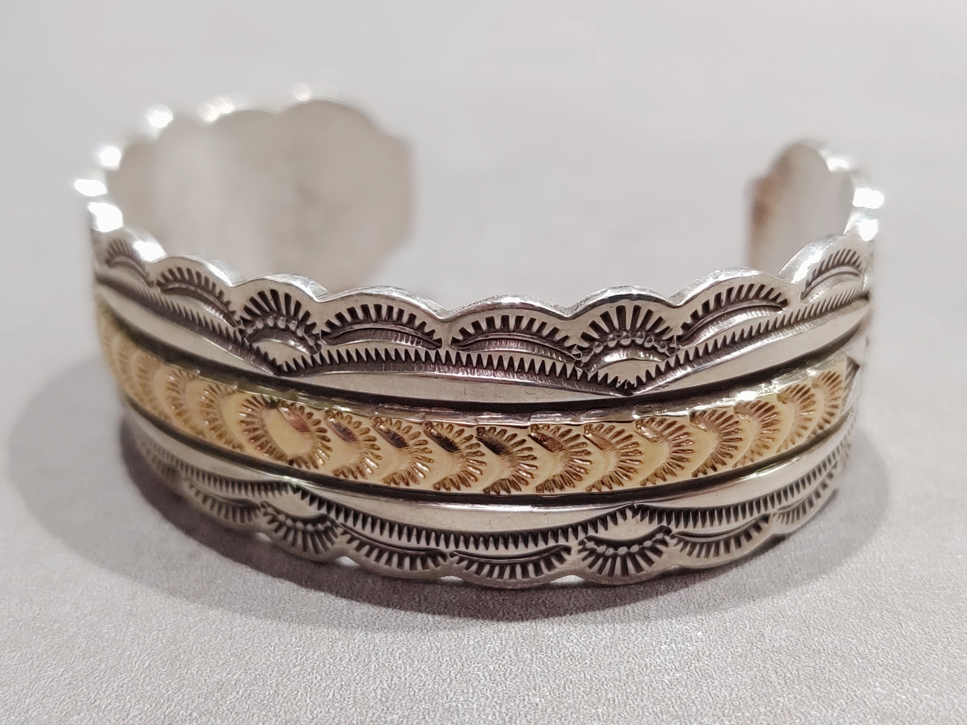 Delicate Layer Shiny Embellishment Ivan Howard Navajo 14k Sterling Bracelet - Handmade Native American