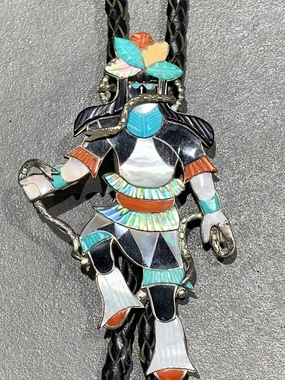 Unique Treasures JONATHAN BEYUKA ZUNI INLAY SNAKE DANCER BOLO 3.5"