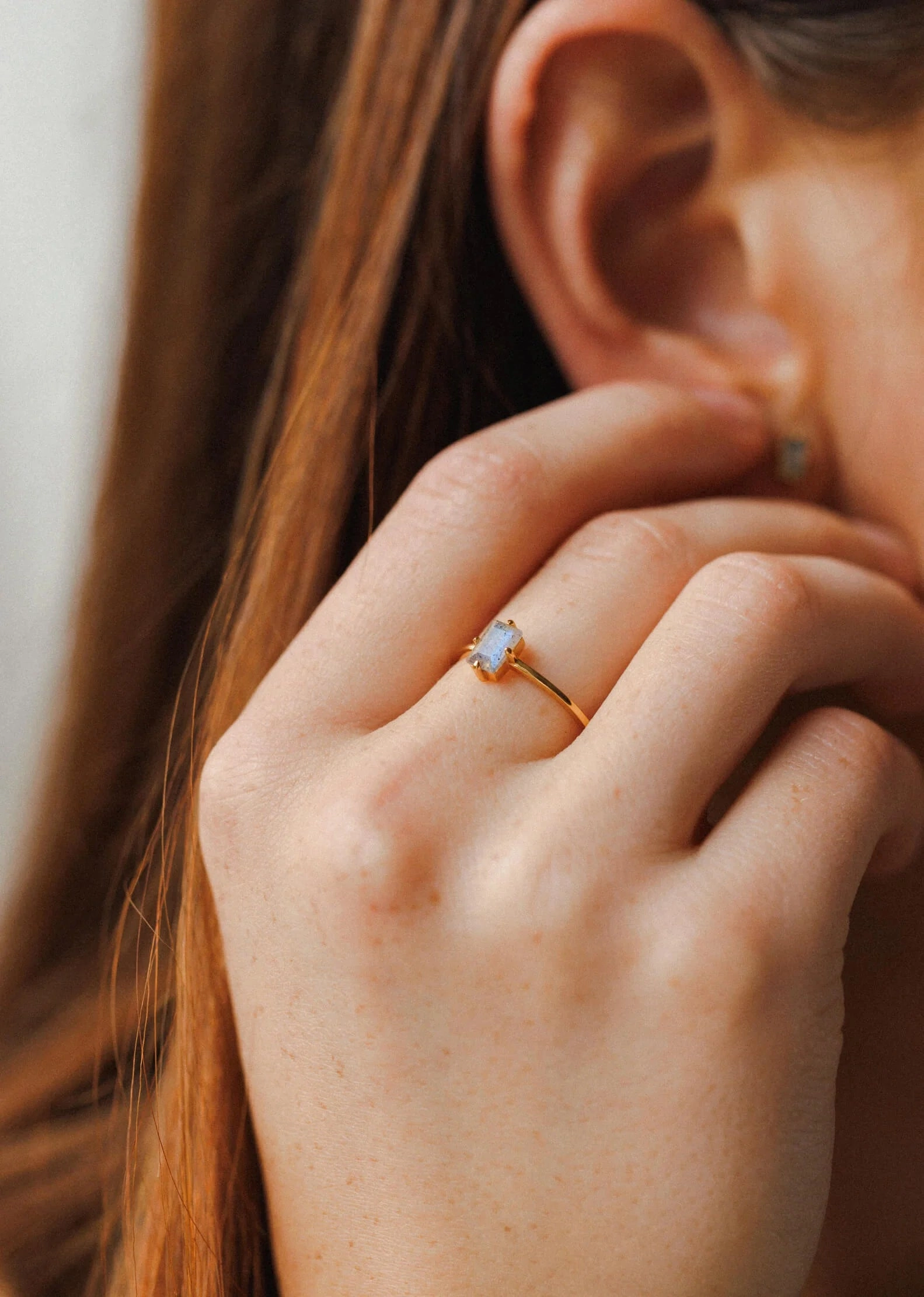 Timeless Jewelry Look Fashionable Shine Finish Labradorite Grand Baguette Ring