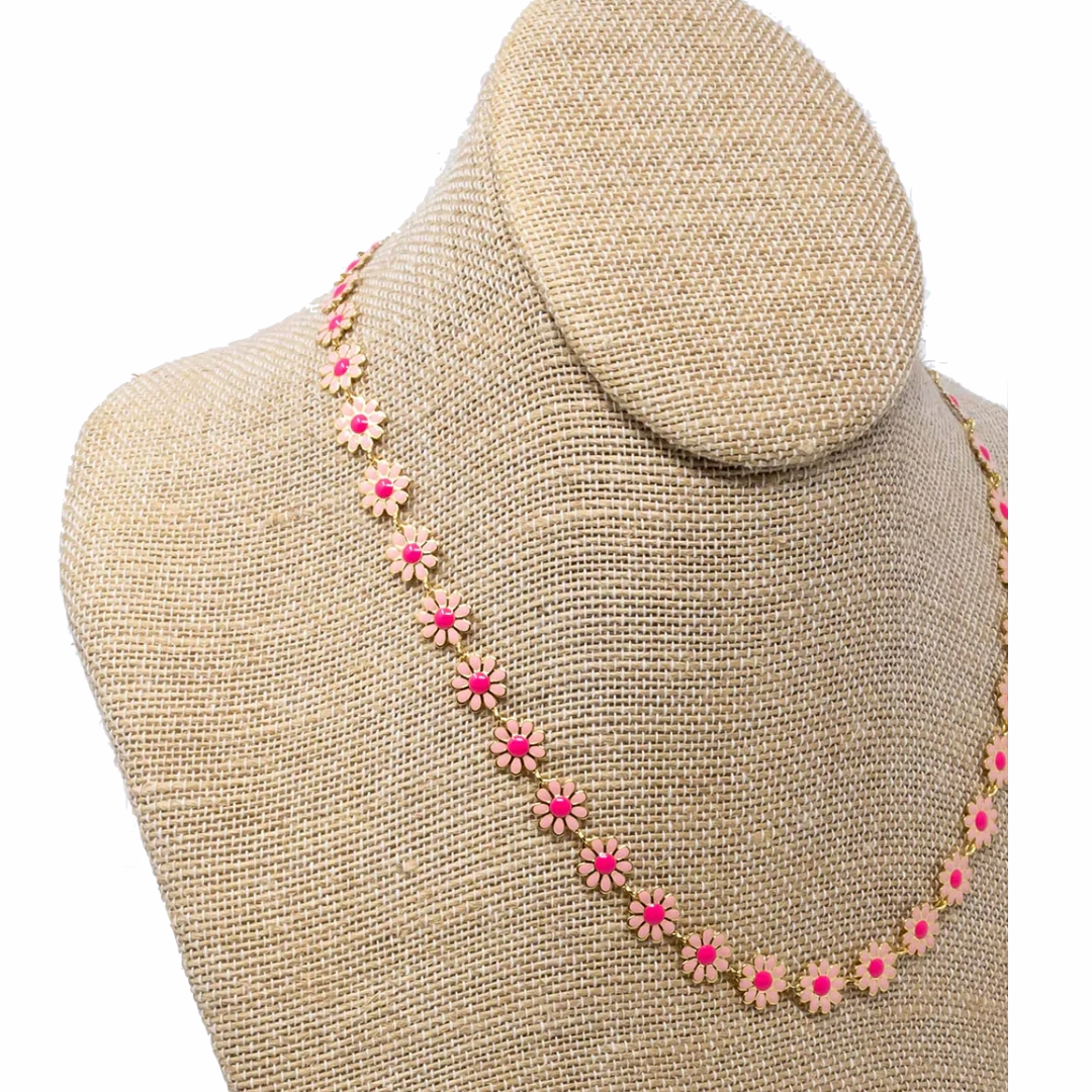 Large Pink Daisy Chain Fashion Trend