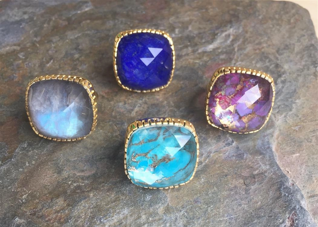 Handcrafted Embellishment Contemporary Item R69