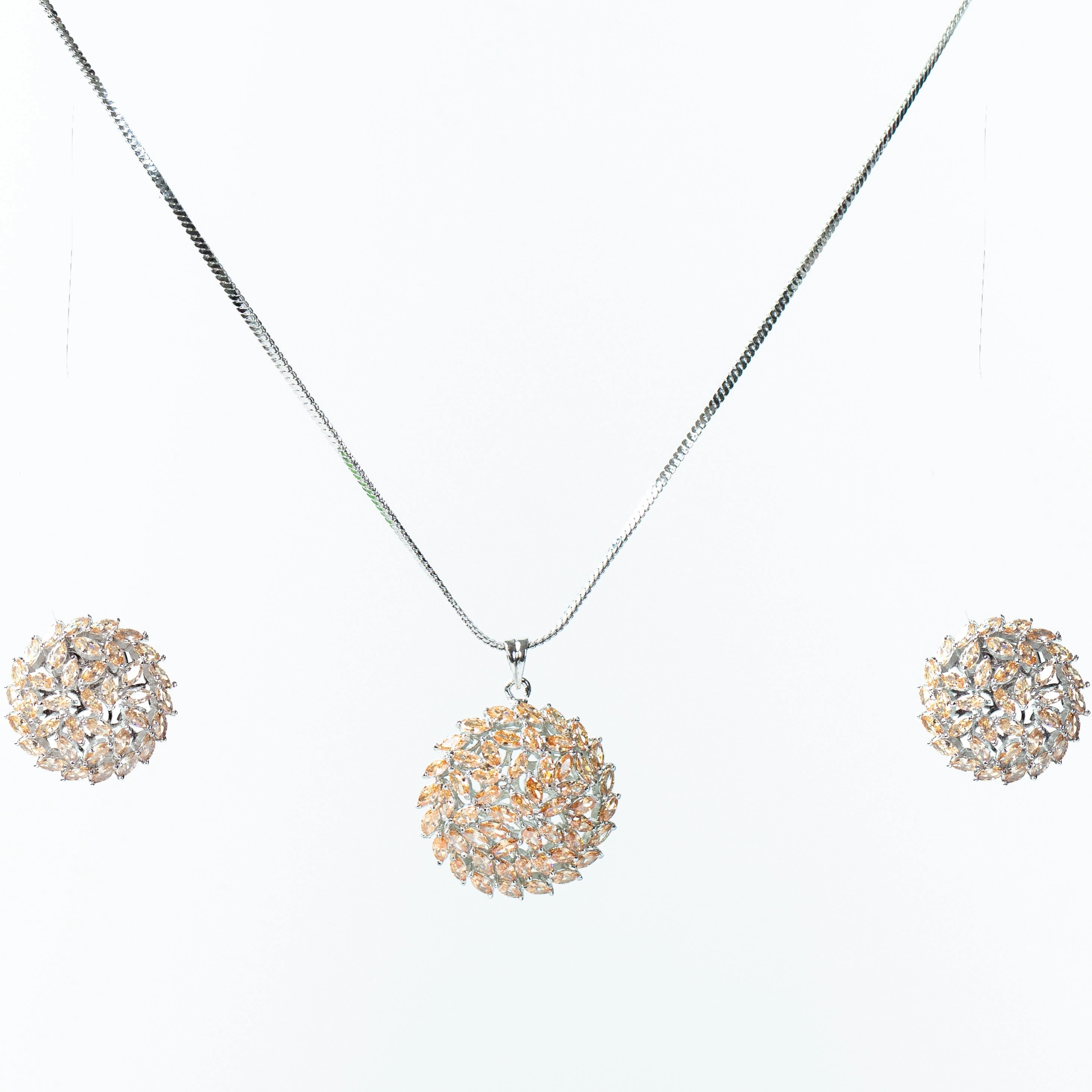 Sparkle Touch Marquila round sparkle pendant set