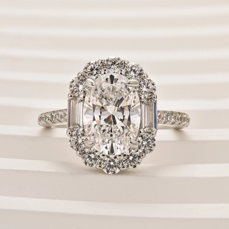 Formal Night Louily Beautiful Halo Oval Cut Engagement Ring For Women
