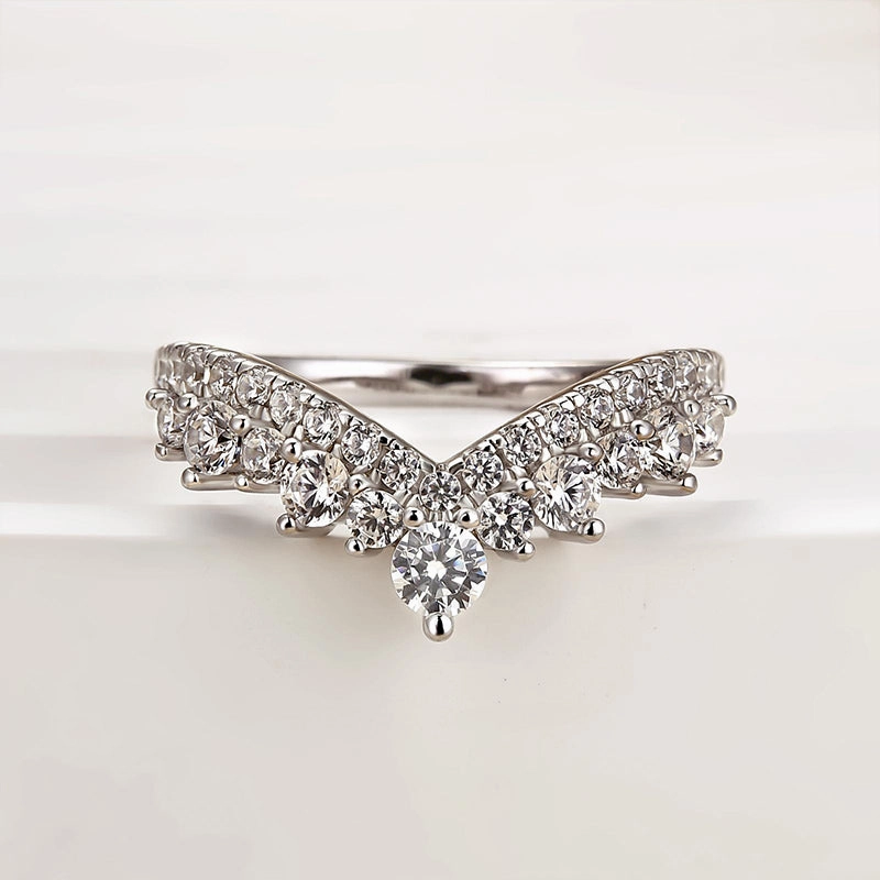 Luxurious Touch Louily Classical V-shaped Design Half Eternity Wedding Band