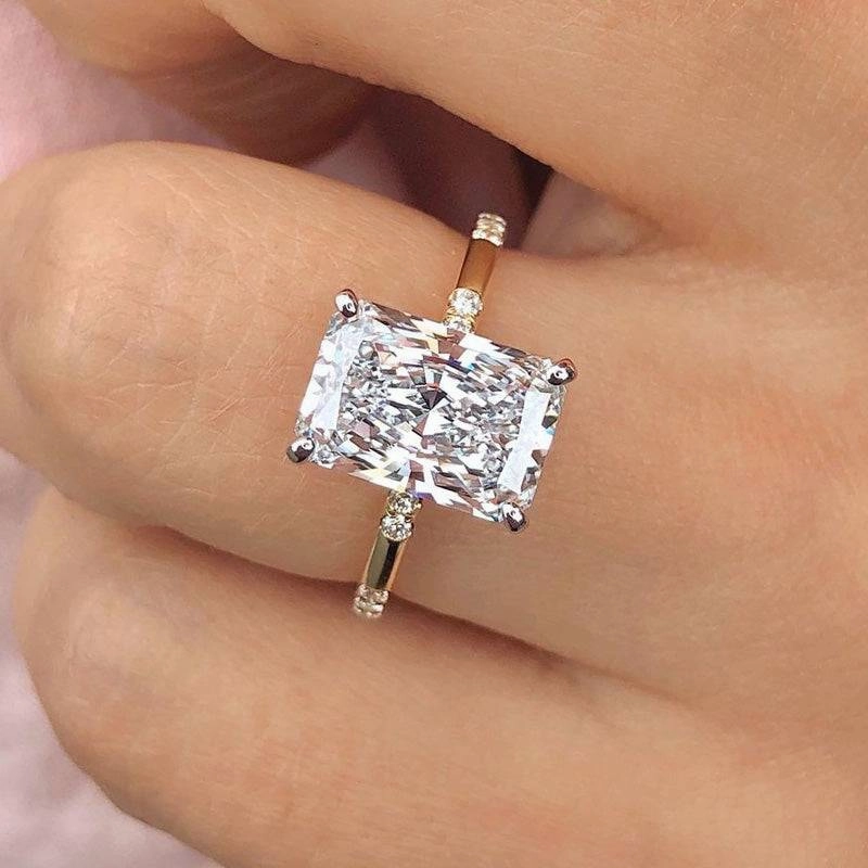 Dreamy Look Trendy Touch Louily Exquisite Yellow Gold Crushed Ice Radiant Cut Engagement Ring