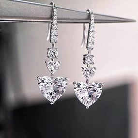 Louily Stunning Heart Cut Women's Stud Earrings In Sterling Silver Shiny Style Timeless Highlight