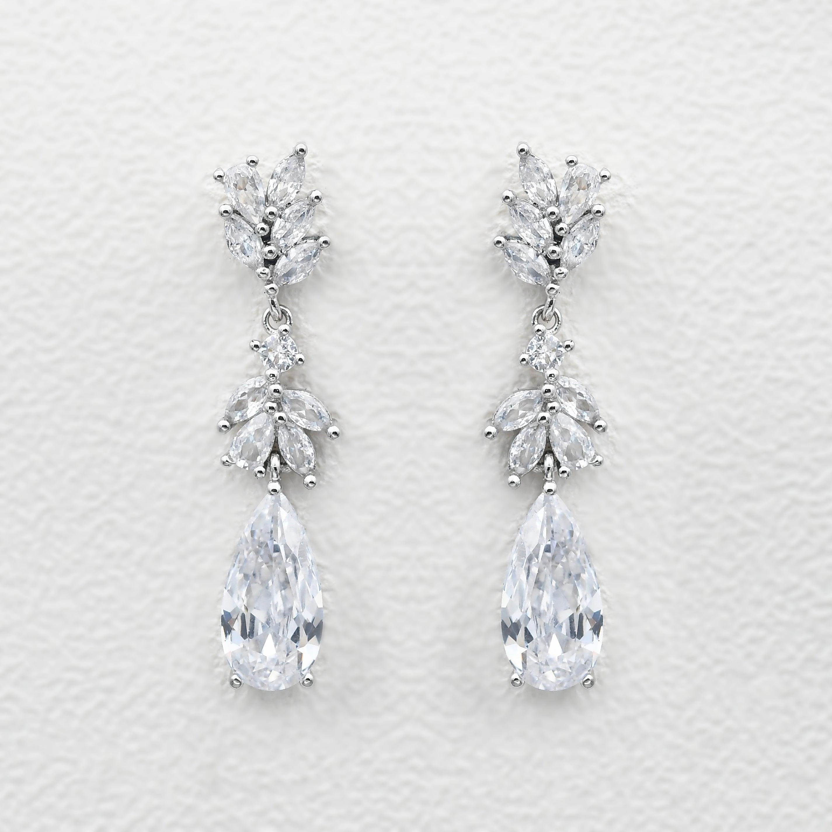 Bold Option Felicegals Stimulated Diamond Floral Drop Earrings