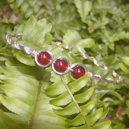 Height Of Fashion Worldwide Amalgamations 3-Bead Outline Carnelian Beads Sterling Silver Wire Wrapped Bracelet