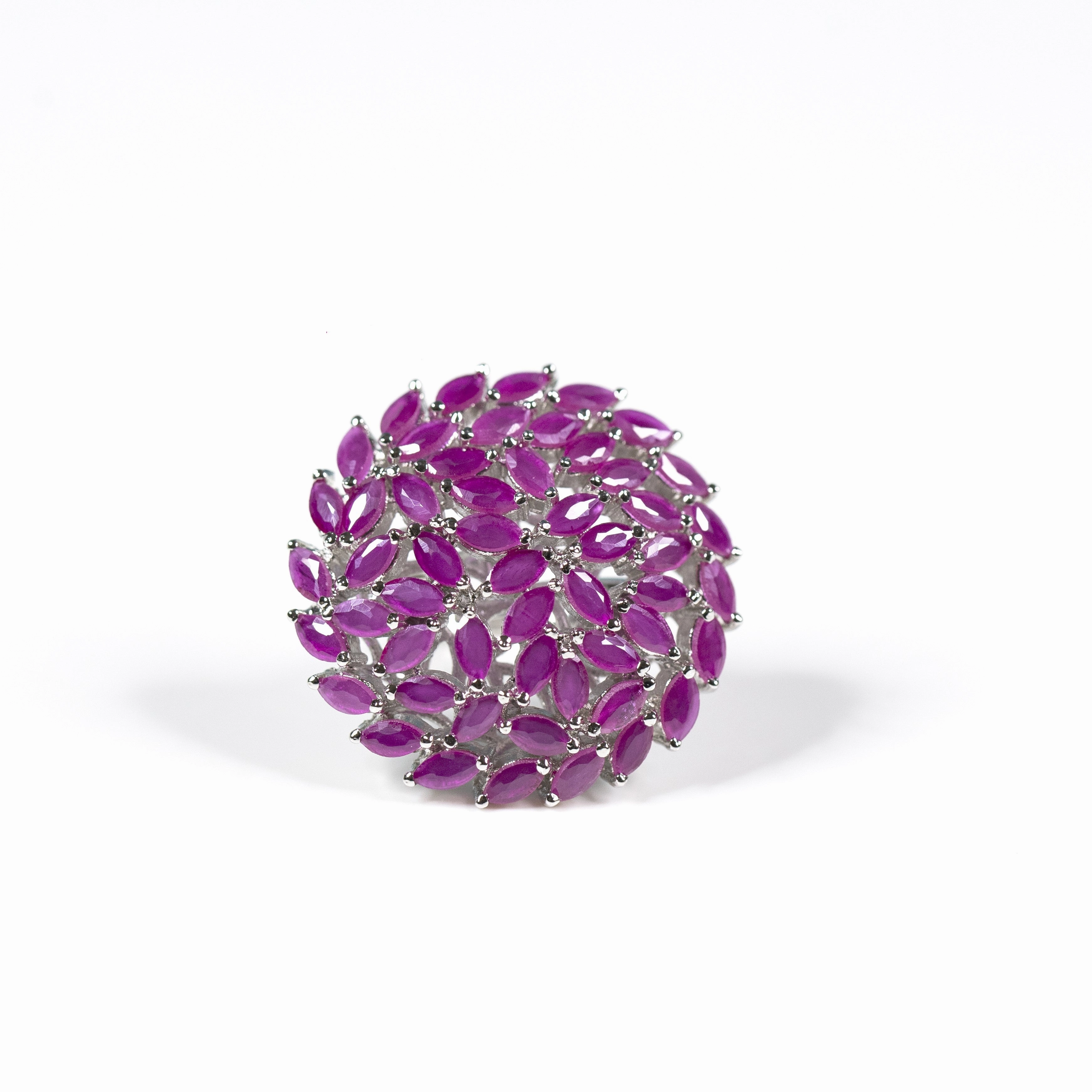 Glamour Finish Marquila round sparkle adjustable ring