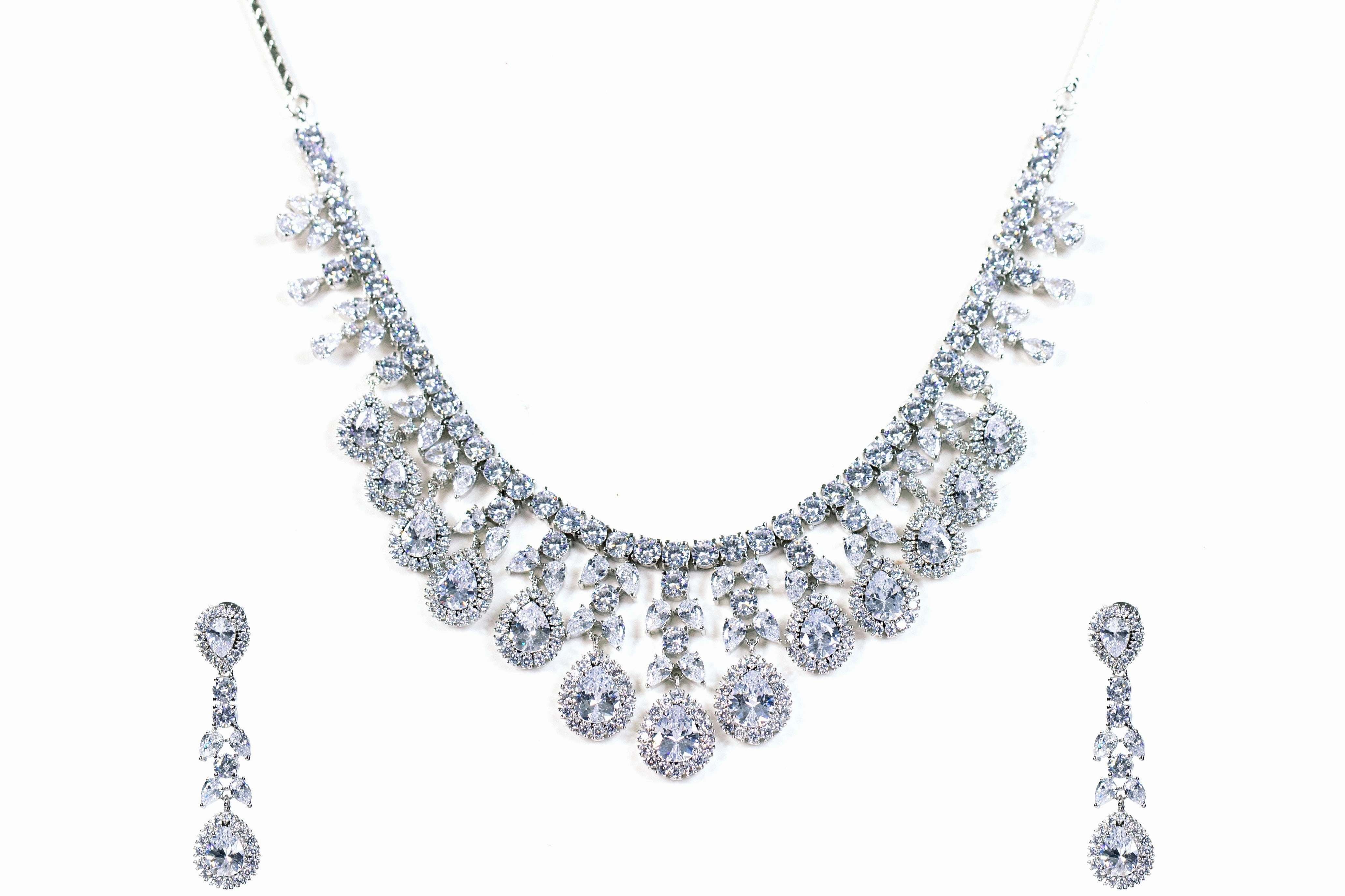 Marvello shimmer Necklace set Natural Flow