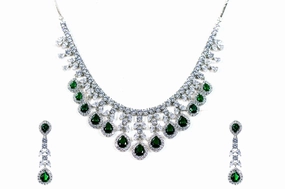 Marvello shimmer Necklace set Perfect Layer Modern Edge