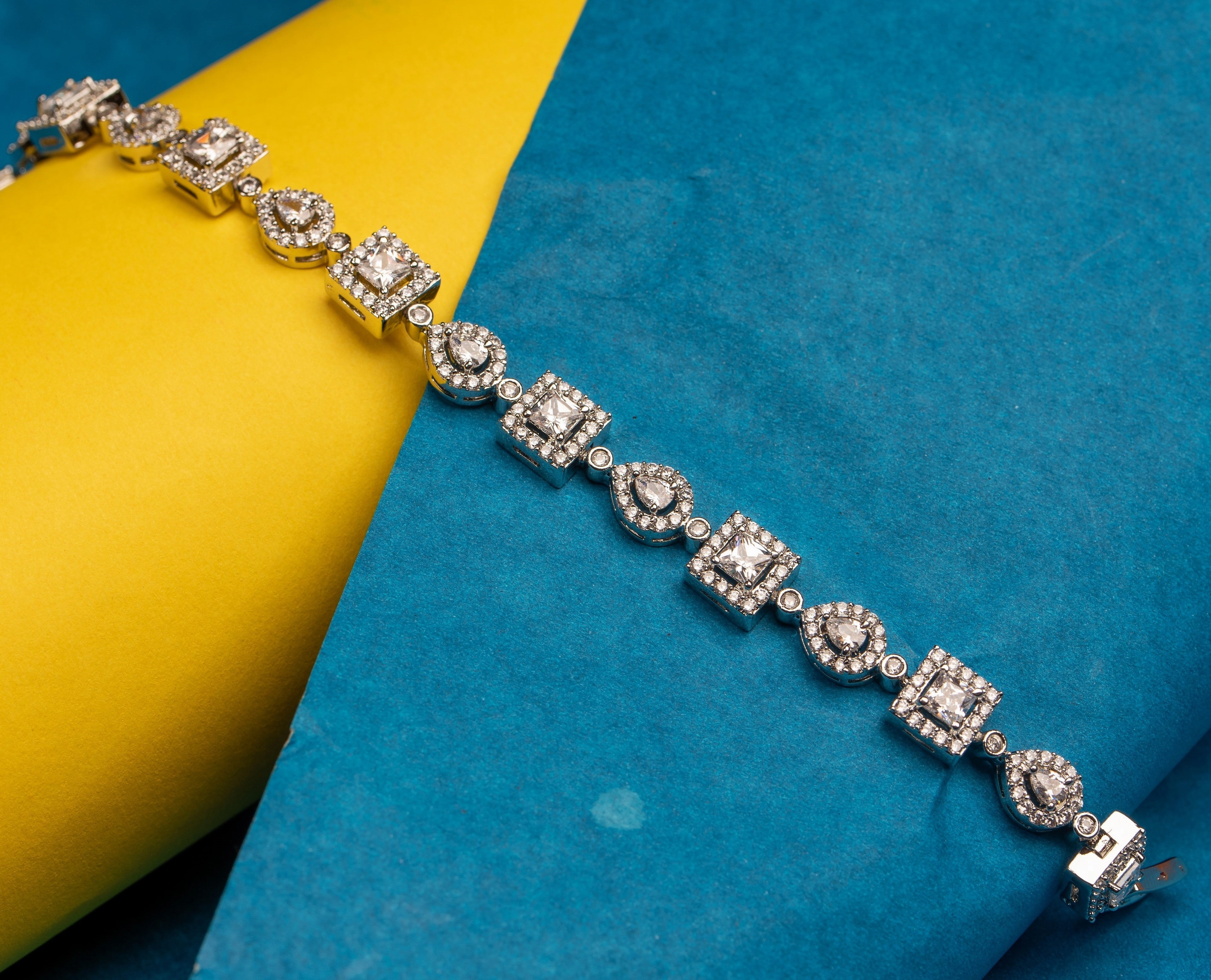 Radiant Accent Bold Layer Mezzanine luxe wristlet