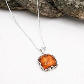 Elegant Style Pieces Sterling Silver Baltic Amber Pendant