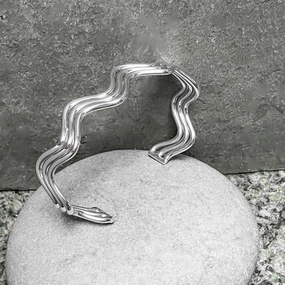 Via Taxco 3 Wire Wavy Bracelet Festive Wear