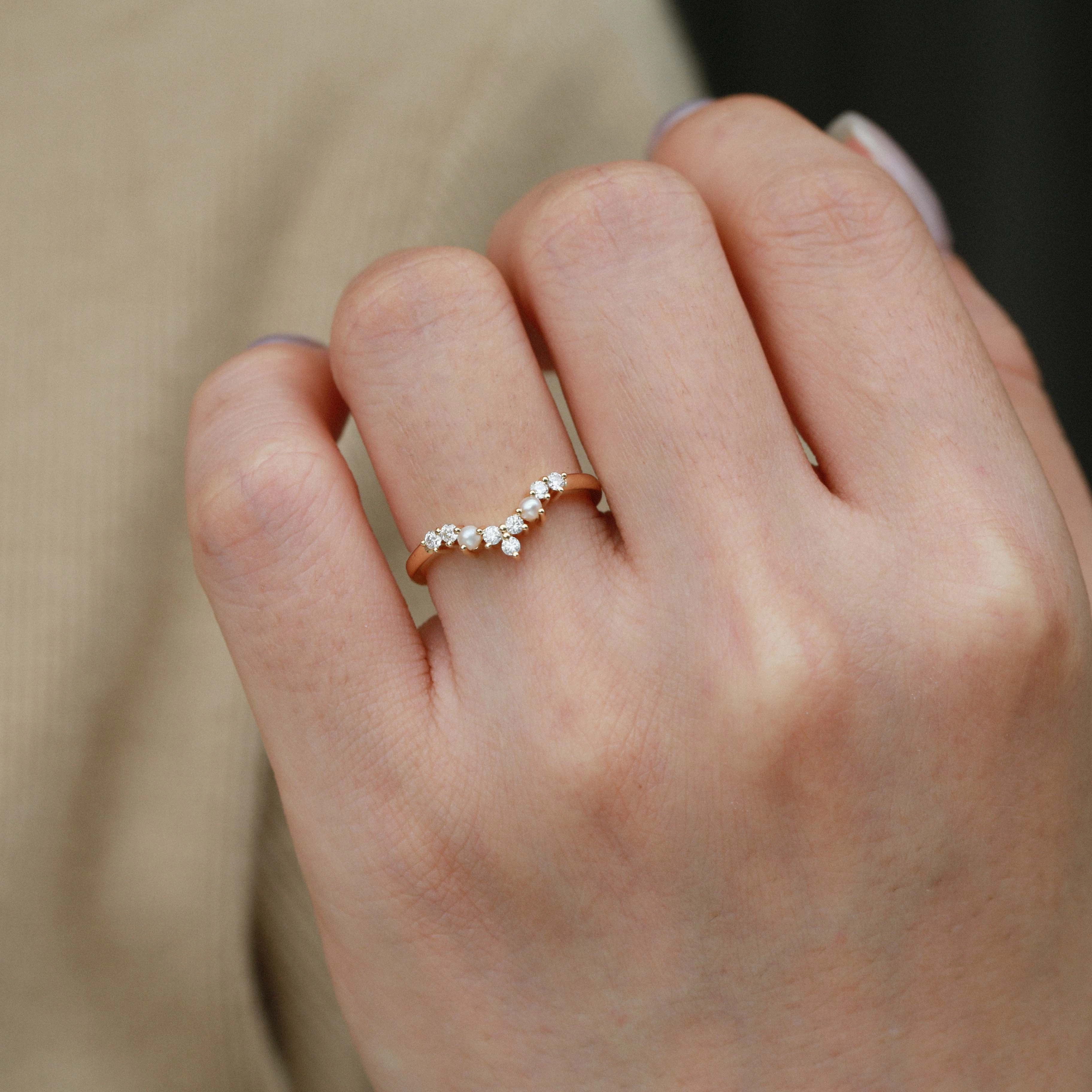 Moissanite & Pearl Curved Wedding Band Glamorous look Formal Design