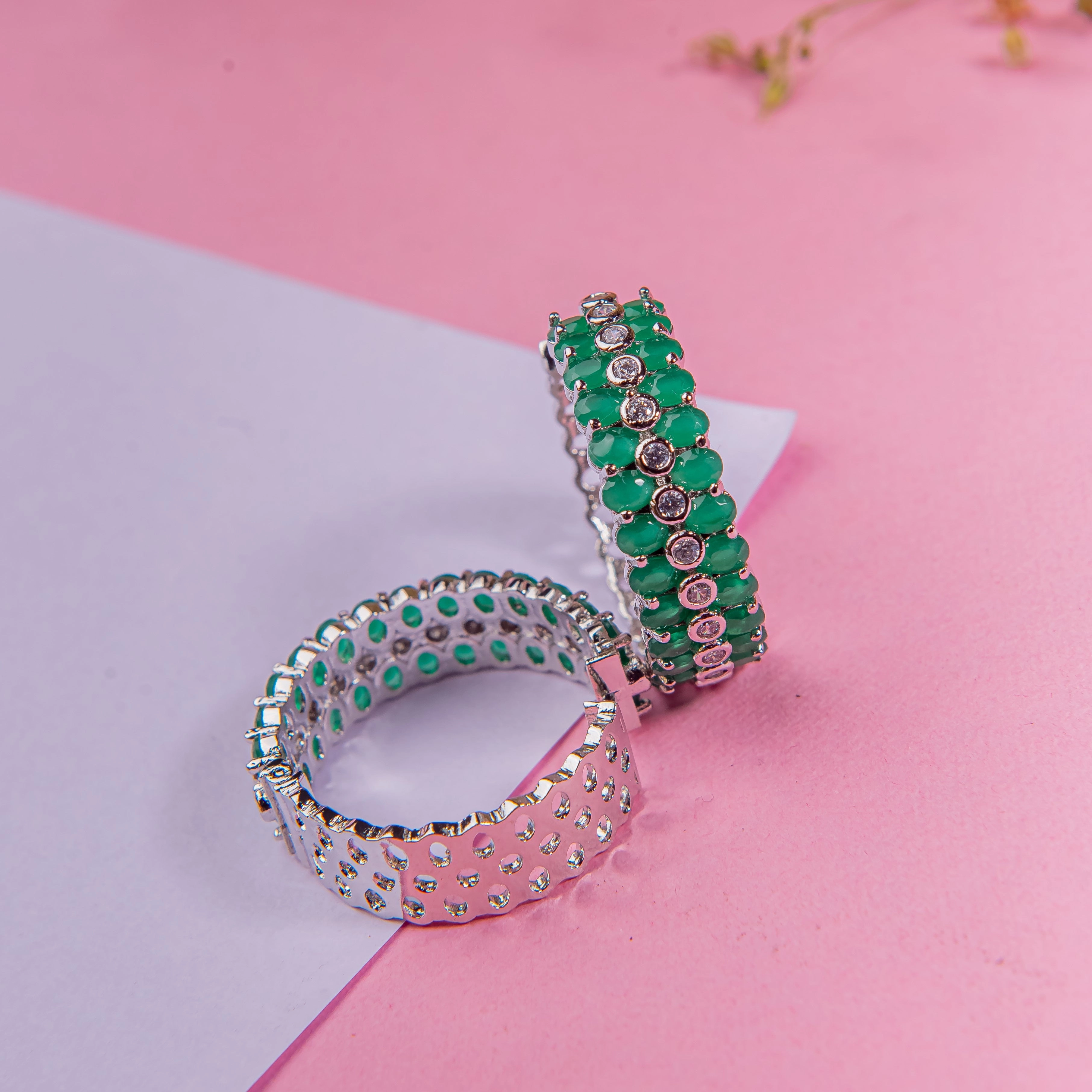 Party Favorite Style Pop Mystical oval solitaire loop