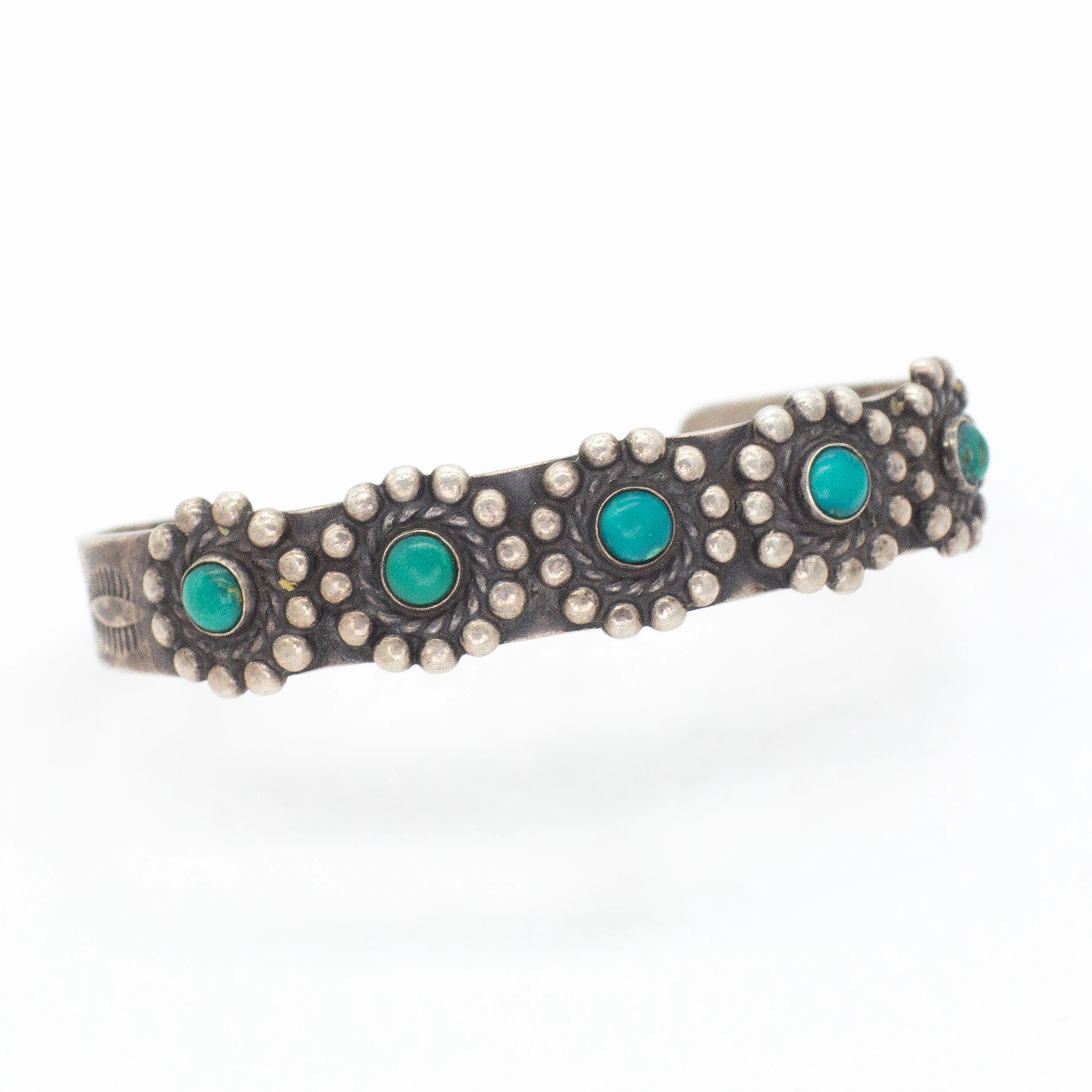Ethereal Feature Cool Accent Navajo Handmade Sterling Silver Turquoise Cuff Bracelet (Hallmark Unknown)