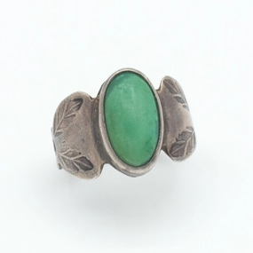 Fine finishing Navajo Handmade Sterling Silver Turquoise Ring (Hallmark Unknown) (Size 3)