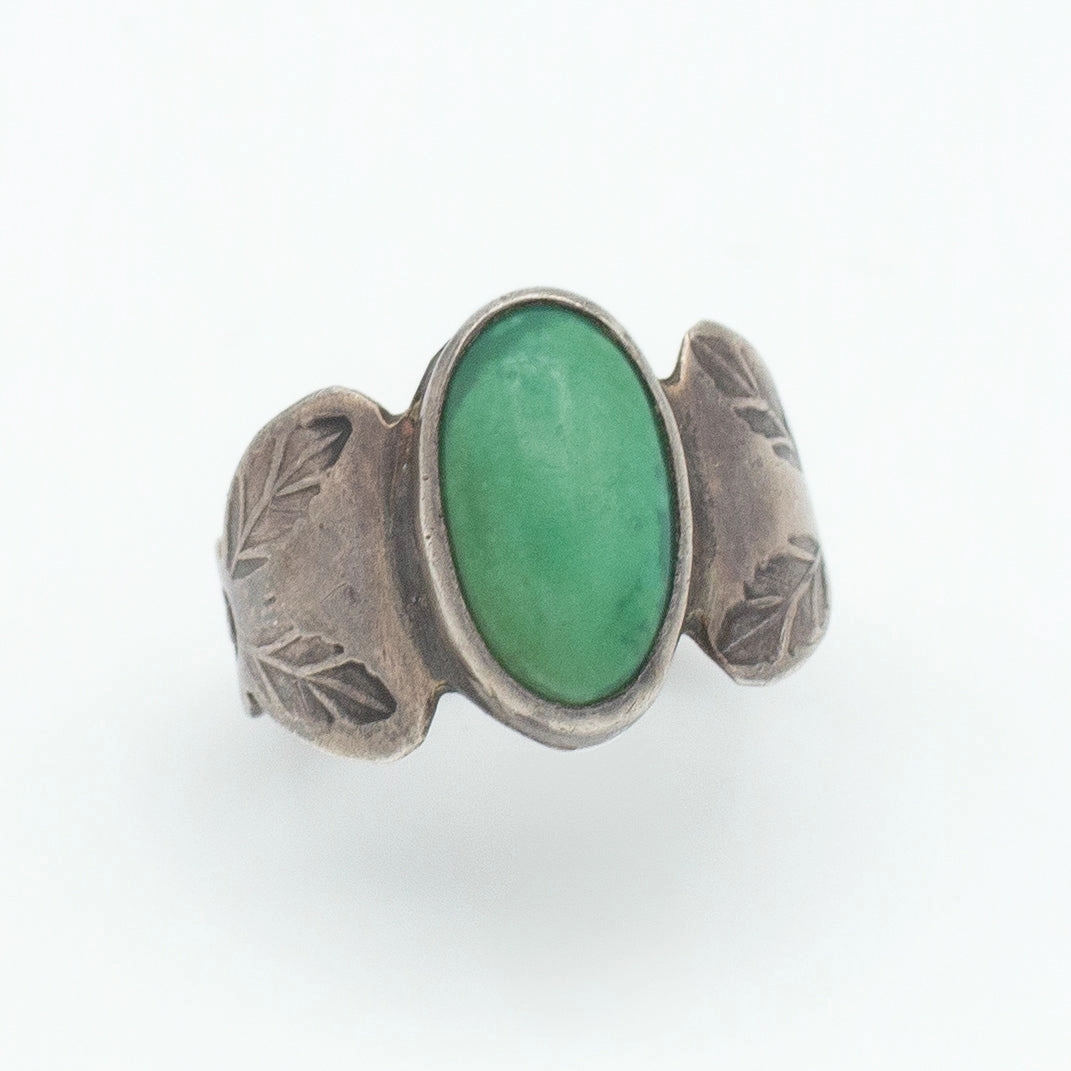 Fine finishing Navajo Handmade Sterling Silver Turquoise Ring (Hallmark Unknown) (Size 3)