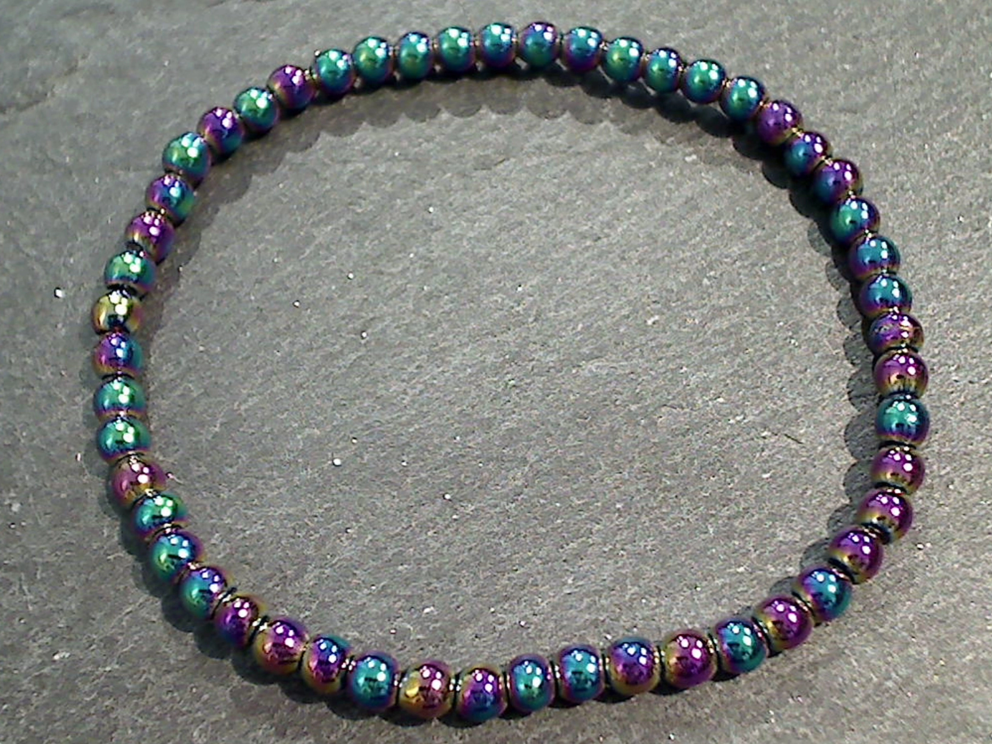 Now Seen Core Item Rainbow Hematite 4mm Stretch Bracelet