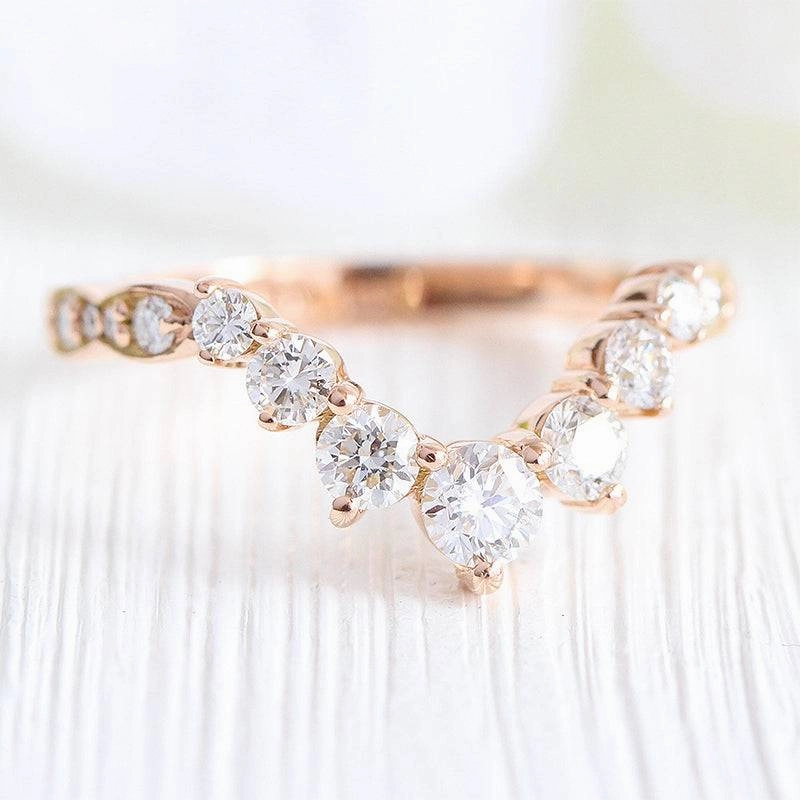 Clean Spark Louily Unique Rose Gold V-shaped Design Wedding Band