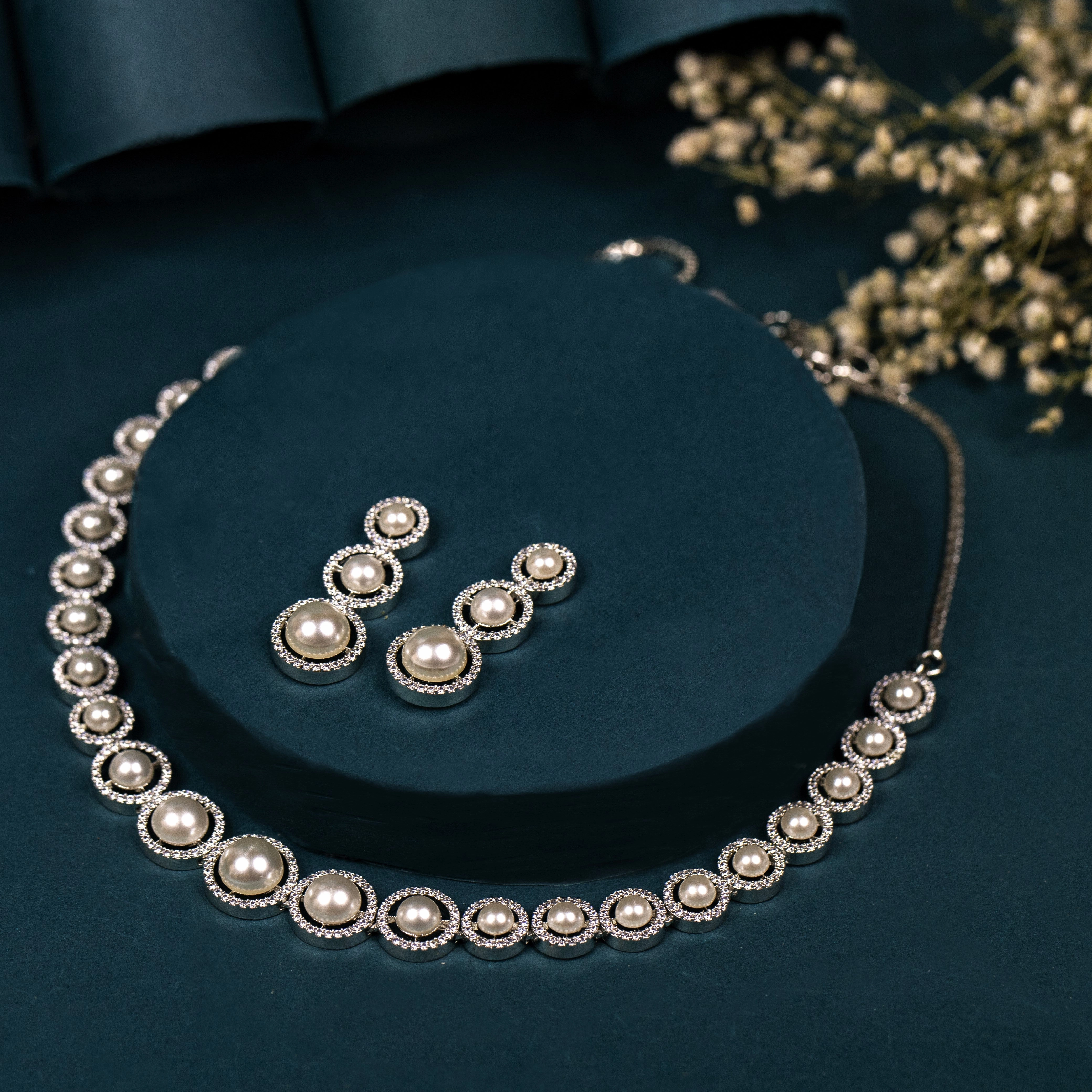 Oro pearl zircon necklace set Sparkling finish