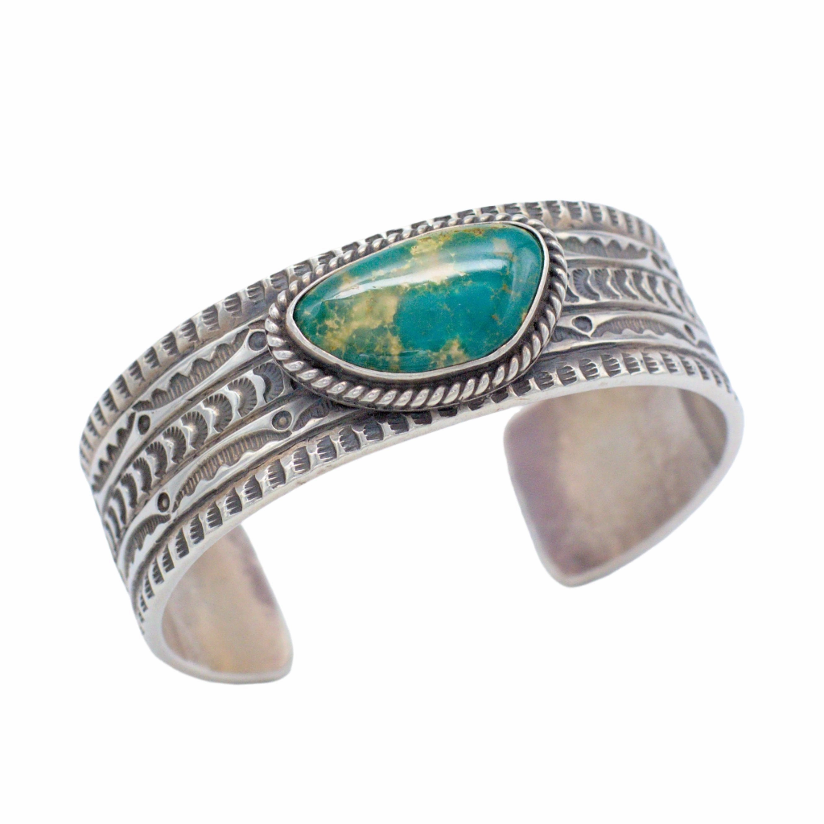 Luxurious Craft Oscar Alexius Handmade Navajo Sterling Silver Turqoise Bracelet