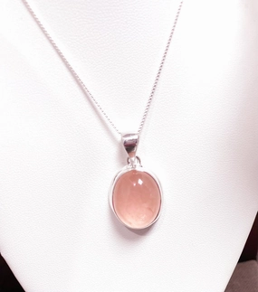 Bold Moment Layered Glow Oval Rose Quartz Pendant In Classic Sterling Setting