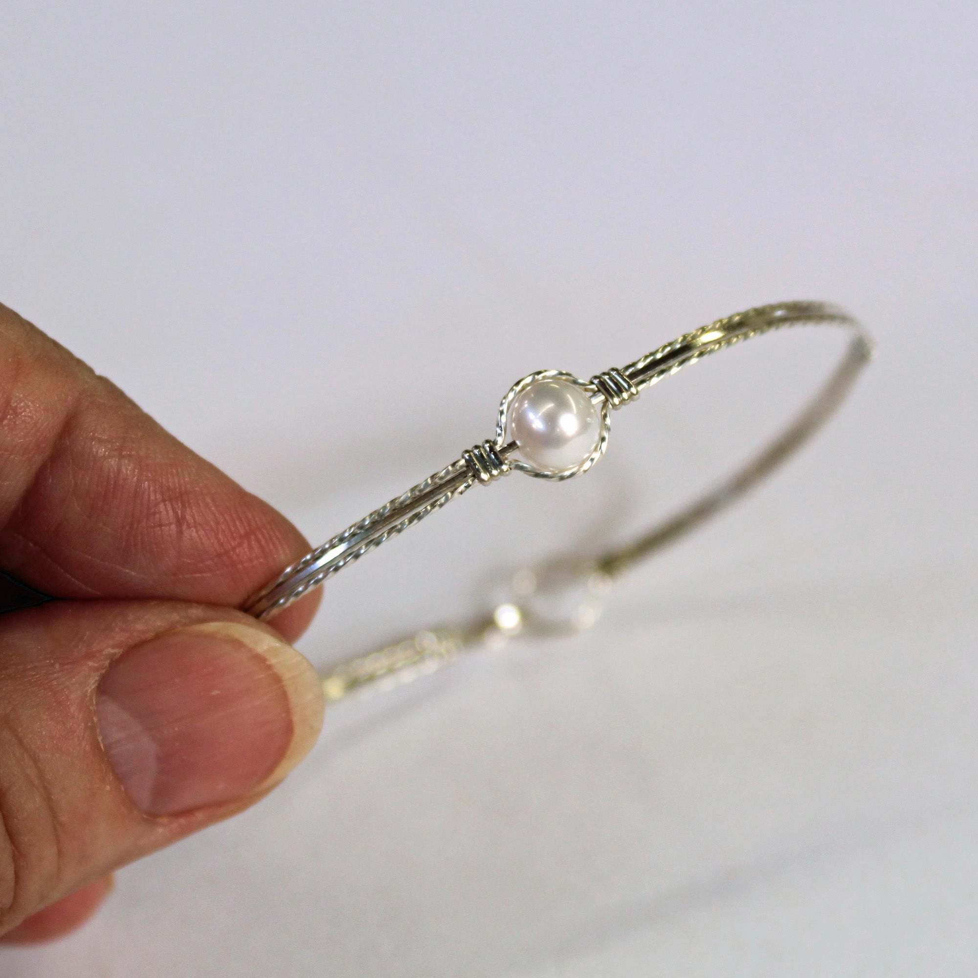 Year-Round Wear Lighthearted Detail Pearl Bead Bracelet Sterling Silver