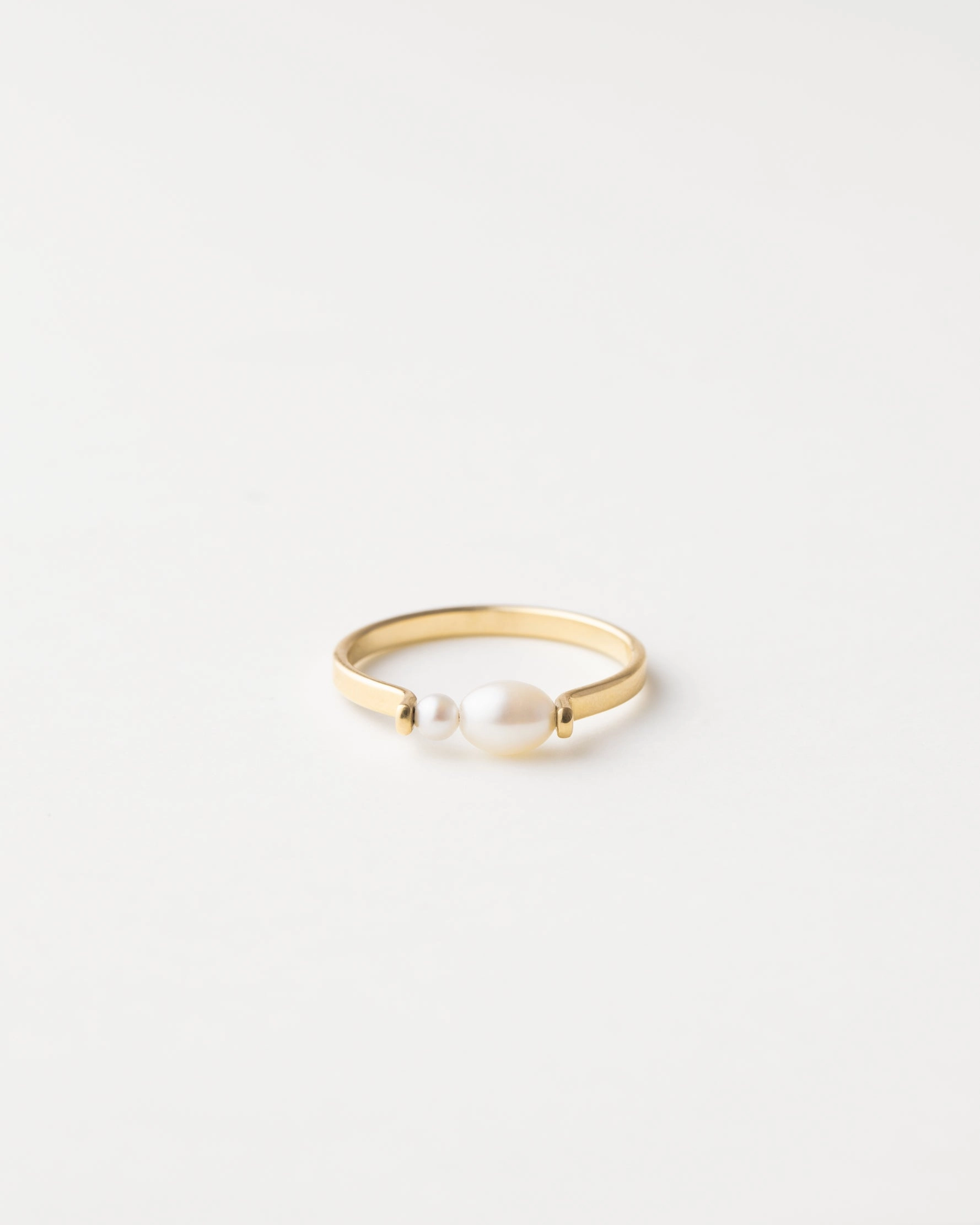 Red Tone Pearl Bubble Ring