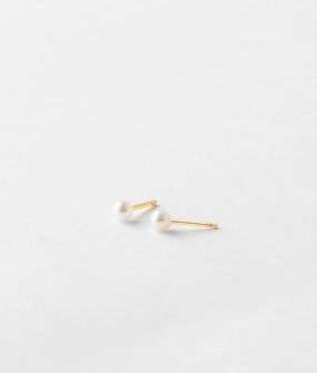 Designer Craft Pretty Detail Pearl Studs