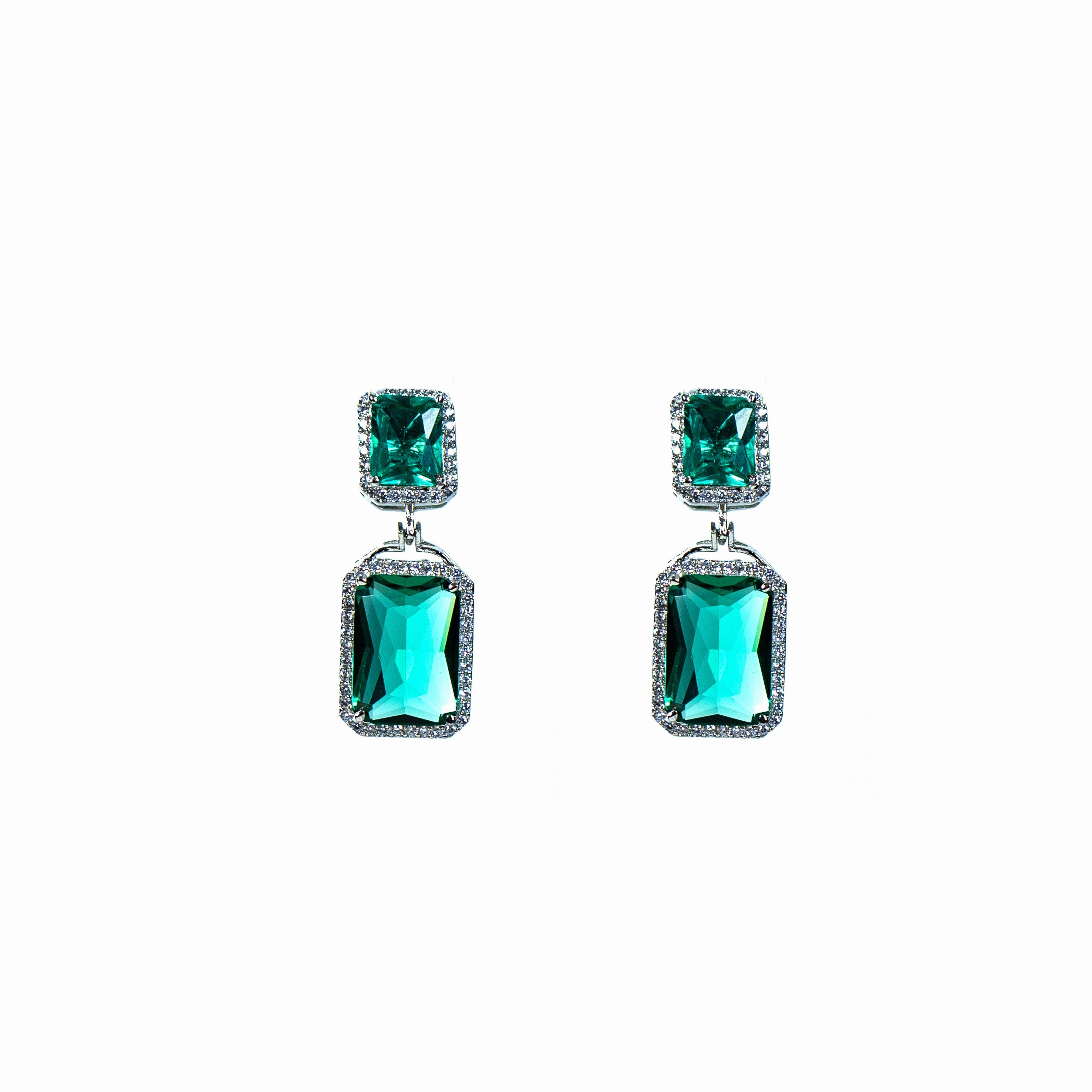 Perfecto western zircon earring. Modern Highlight