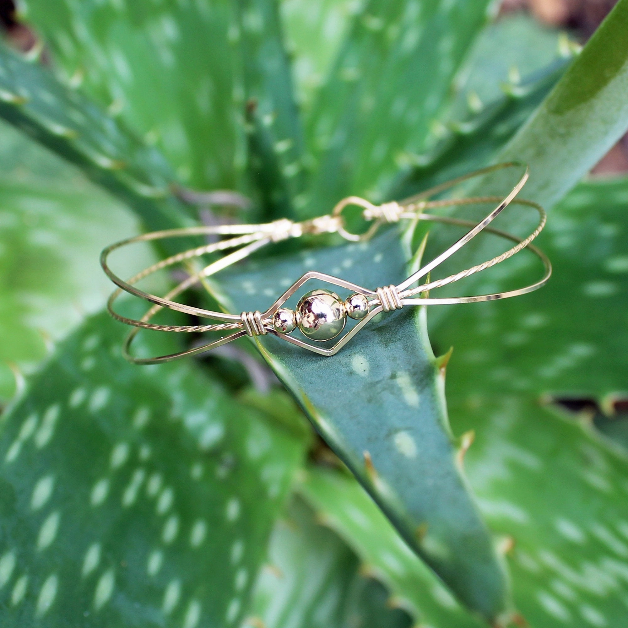 Fantasy Vision 1-Bead 14kt Gold Filled Bead Wire Wrapped Bracelet