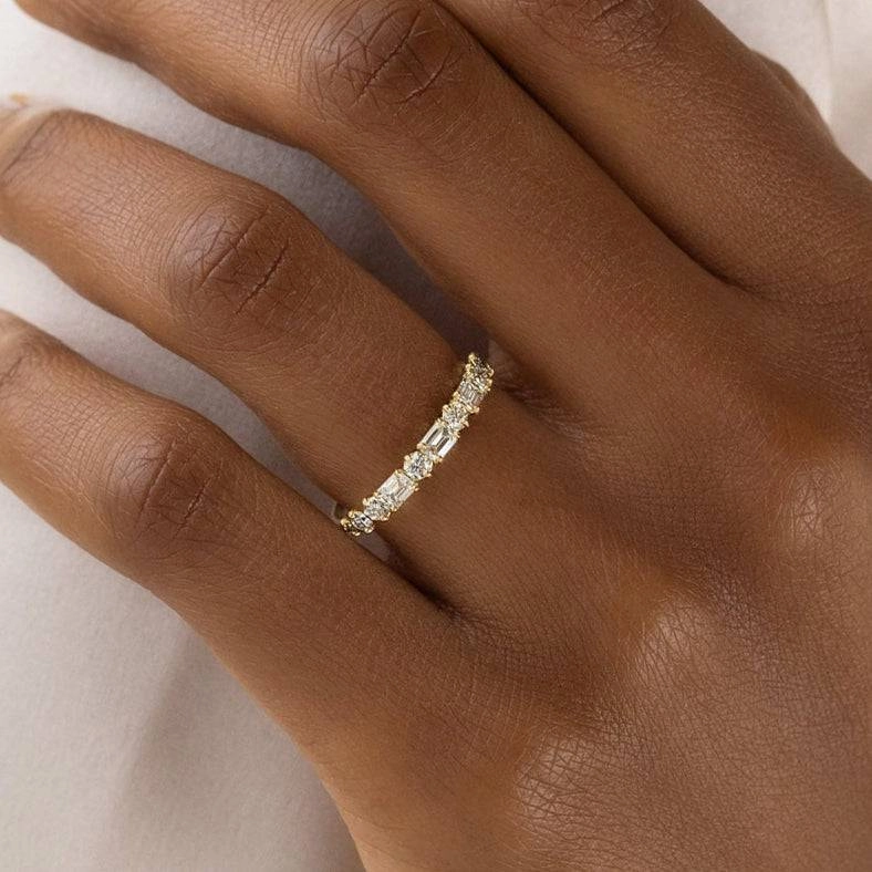 Seasonal accessory Louily Fashion Yellow Gold Half Emerald & Round Cut Diamond Wedding Band In Sterling Silver