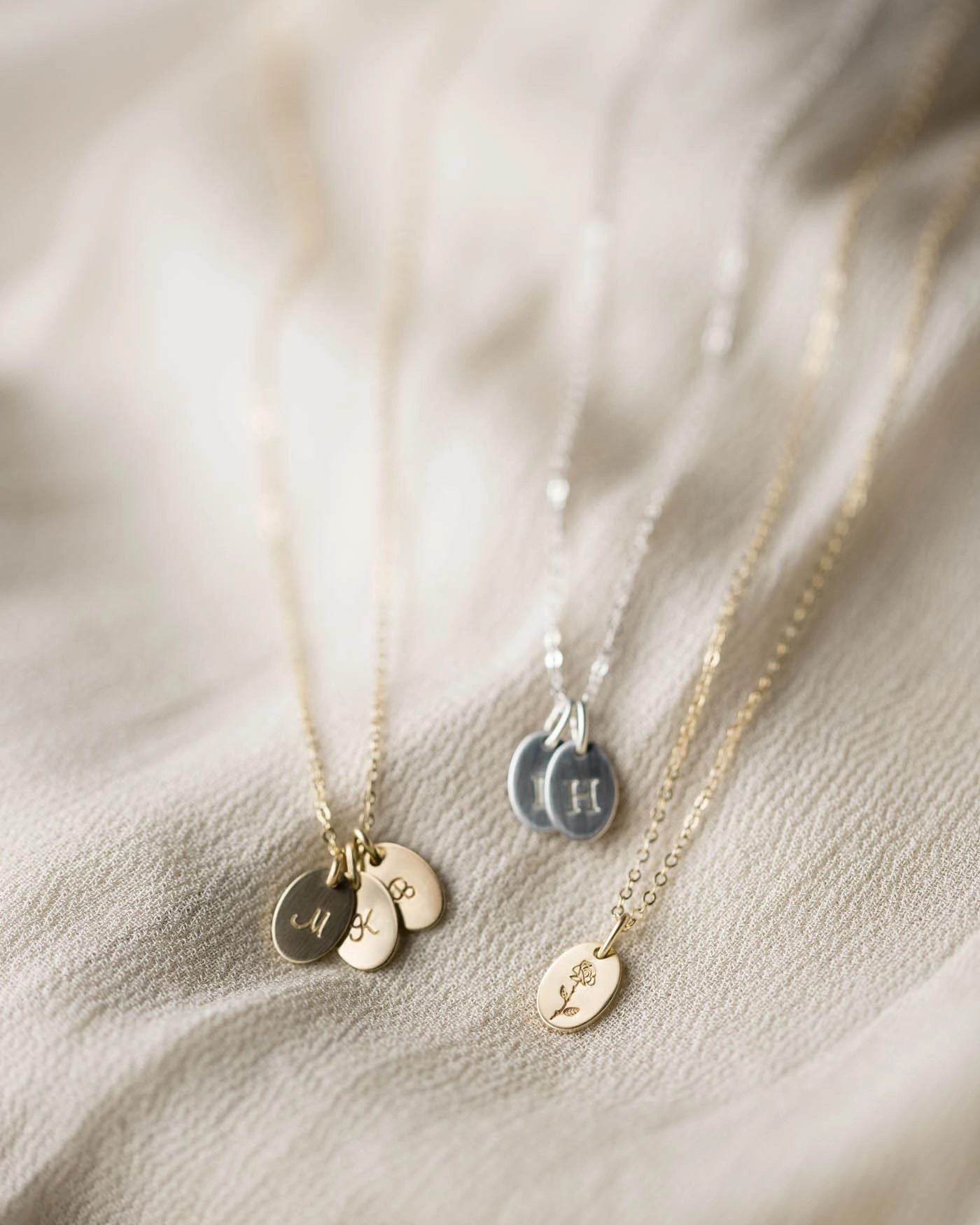 Classic Jewelry Design Winter Vibes Personalized Mary Necklace