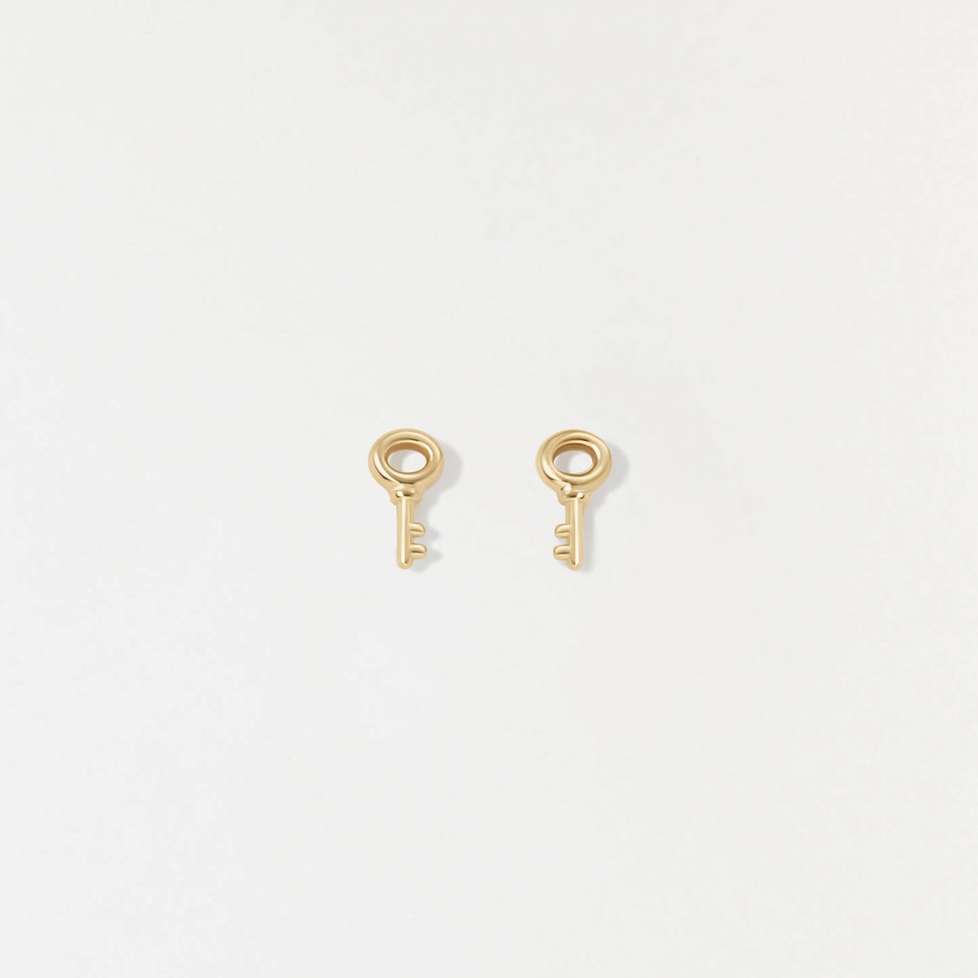 Refined Pieces Skeleton Key Studs