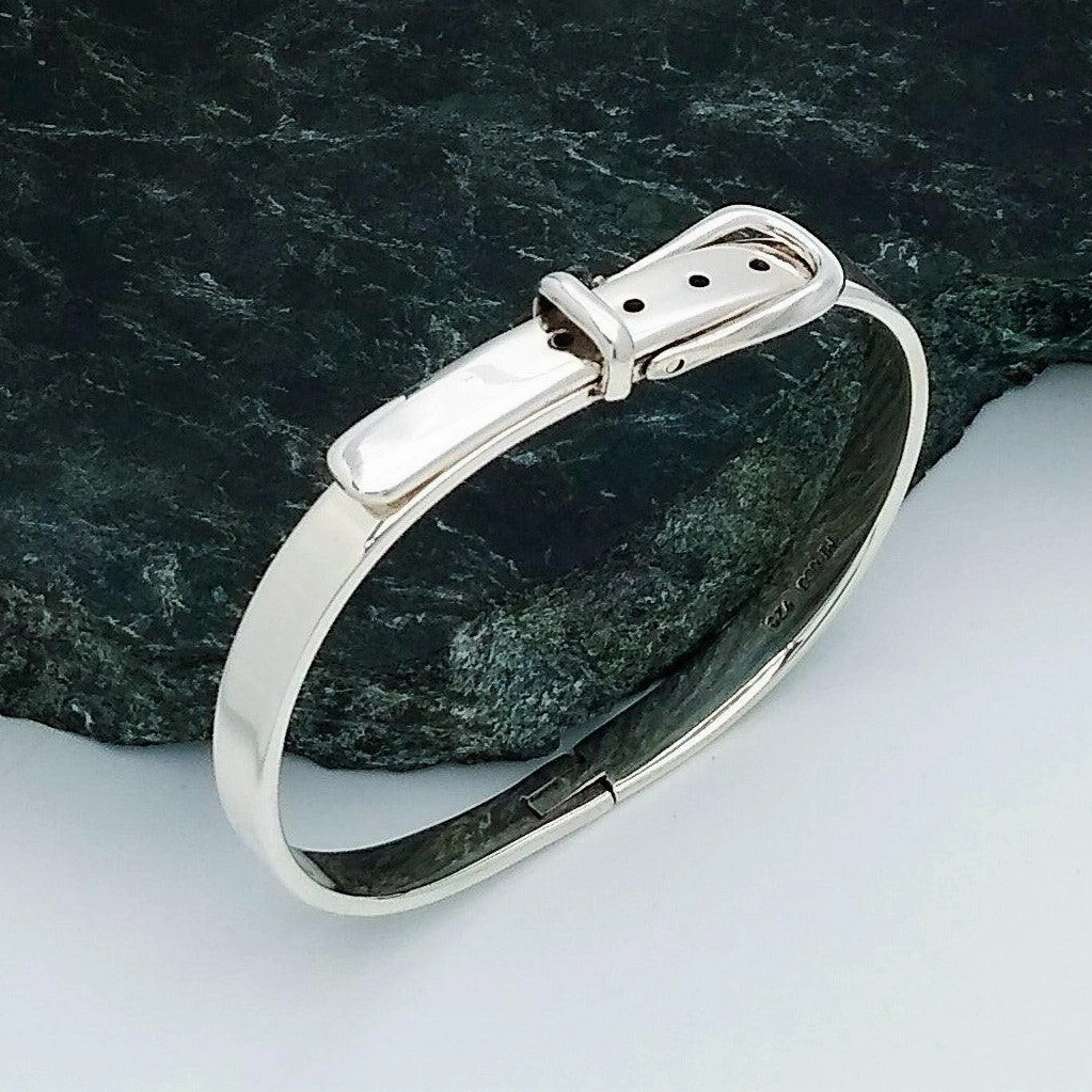 Statement Highlight Via Taxco Buckle Bracelet